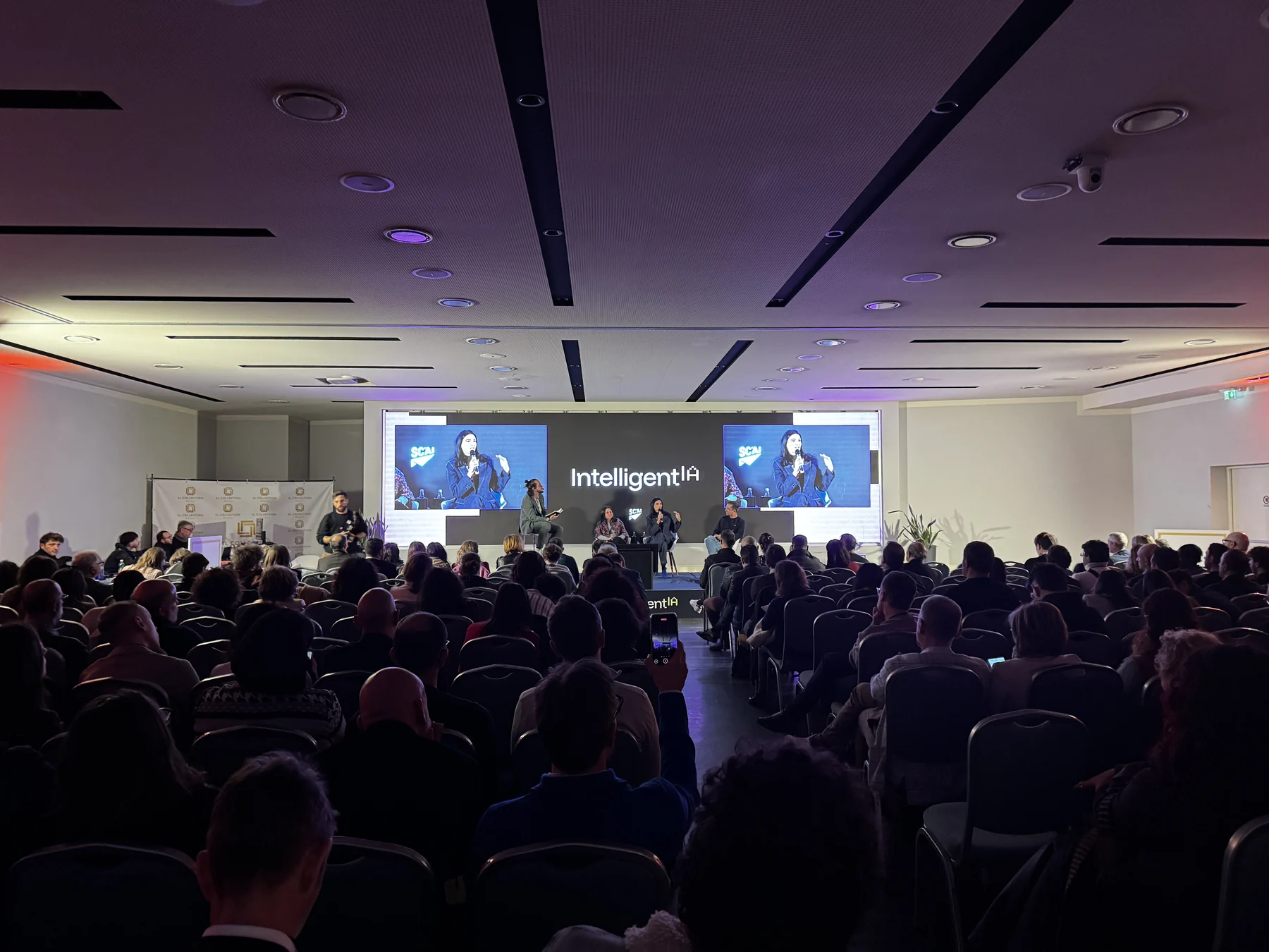 Il palco di IntelligentIA 2026 a Roma